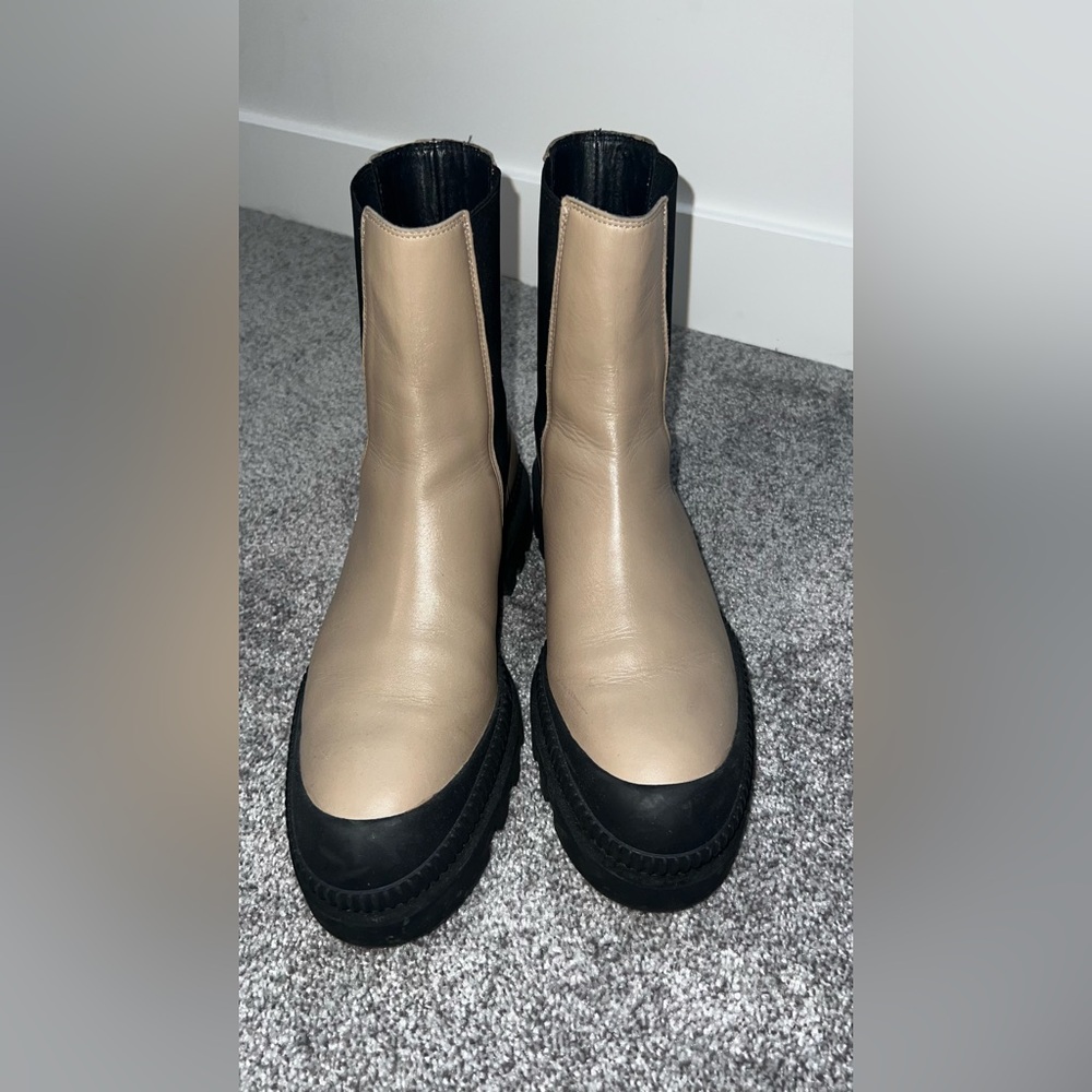 Massimo Dutti Cream and Black Heeled Boots